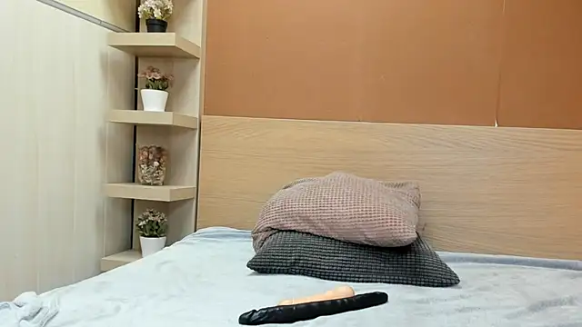 PinkyTwerkyX online show from March 15, 10:43 am