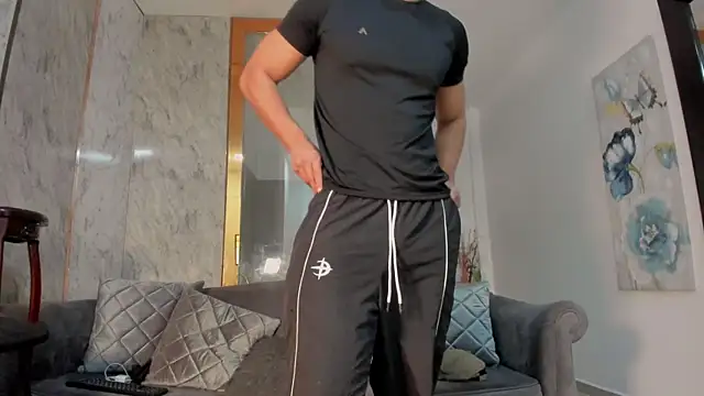 Snapshot of Maik_Mejia chatting on February 16, 9:00 pm Maik Mejia online show from February 16, 9:00 pm