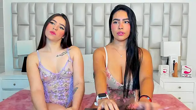 paola katy dicks online show from March 18, 7:53 pm