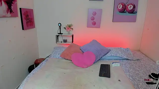 AnnyCotton online show from April 17, 7:28 pm