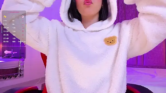 Snapshot of DollieEmma chatting on February 24, 4:49 pm DollieEmma online show from February 24, 4:49 pm