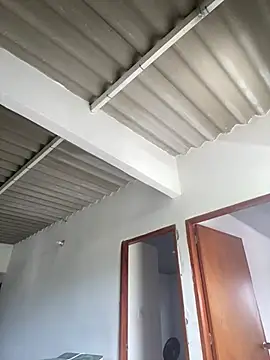 Snapshot of Lucy_strong1 chatting on February 26, 4:06 pm Lucy strong1 online show from February 26, 4:06 pm