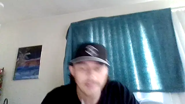 Tallhungandcloudy online show from February 21, 10:00 pm