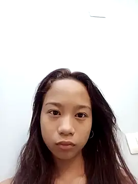 Asianpinay Skinny1818 online show from April 18, 9:59 pm