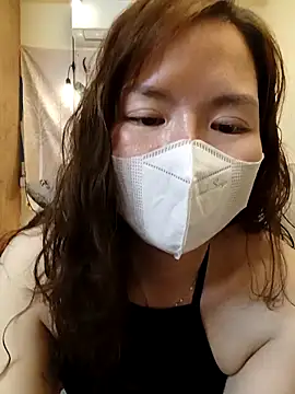 Snapshot of Trang26 chatting on February 24, 2:04 pm Trang26 online show from February 24, 2:04 pm