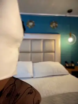 Snapshot of nyx__x chatting on February 20, 9:04 pm nyx x online show from February 20, 9:04 pm