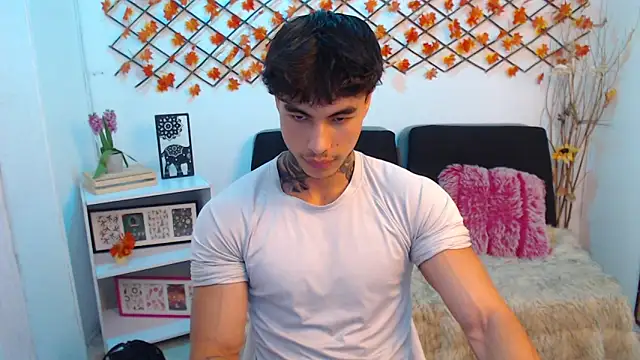 IanWest  online show from May 29, 4:49 pm