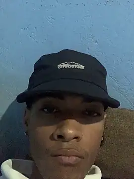 Snapshot of mondacuo3000 chatting on February 15, 8:05 pm mondacuo3000 online show from February 15, 8:05 pm