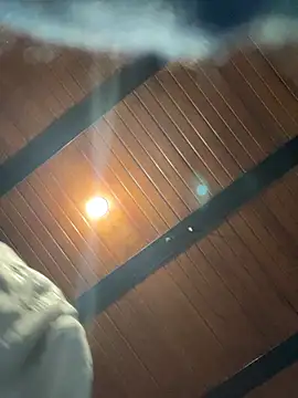 Snapshot of mondacuo3000 chatting on February 19, 10:44 am mondacuo3000 online show from February 19, 10:44 am