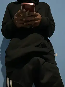 Snapshot of mondacuo3000 chatting on February 22, 12:58 pm mondacuo3000 online show from February 22, 12:58 pm