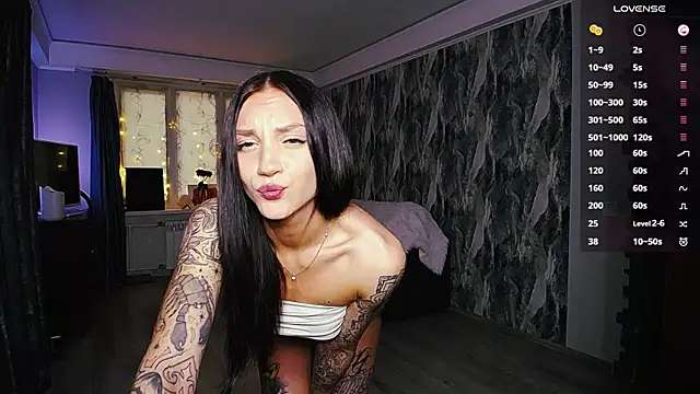 Snapshot of comeherehoney chatting on June 3, 5:29 pm comeherehoney online show from June 3, 5:29 pm