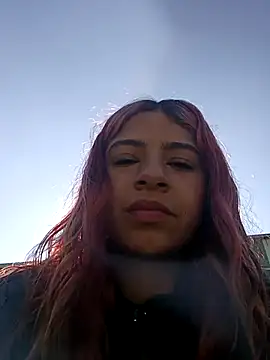 lunabloom2 online show from February 28, 1:01 pm