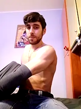 Snapshot of Ricky9o chatting on February 18, 7:10 pm Ricky9o online show from February 18, 7:10 pm