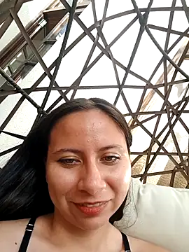 Snapshot of Mei_hells chatting on February 25, 9:02 pm Mei hells online show from February 25, 9:02 pm