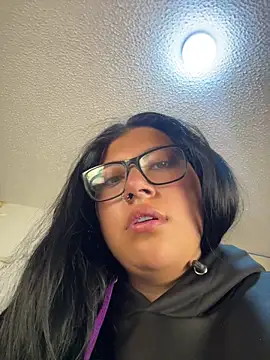 Lismar fire online show from April 17, 11:13 am