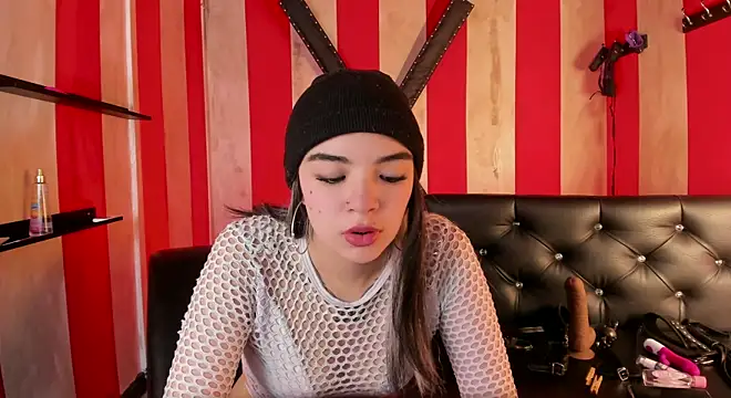 Meivis     online show from March 10, 7:19 pm