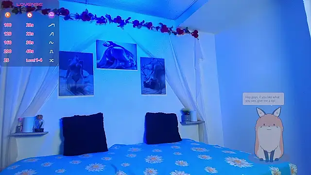 Snapshot of Trixie_little chatting on February 21, 12:17 pm Trixie little online show from February 21, 12:17 pm