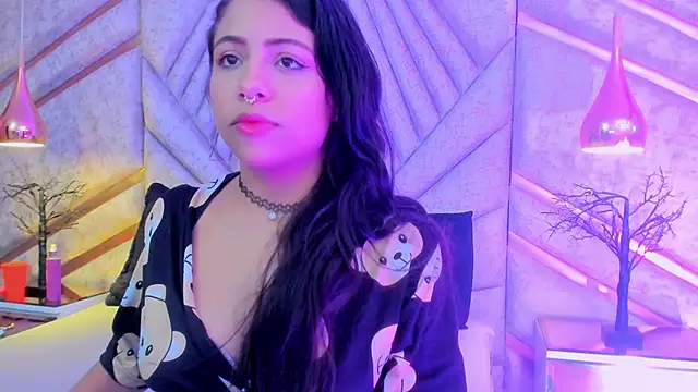 CloheBell online show from March 6, 10:06 pm