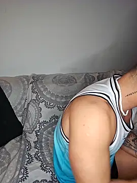 Snapshot of EddyRise- chatting on March 2, 5:53 pm EddyRise- online show from March 2, 5:53 pm