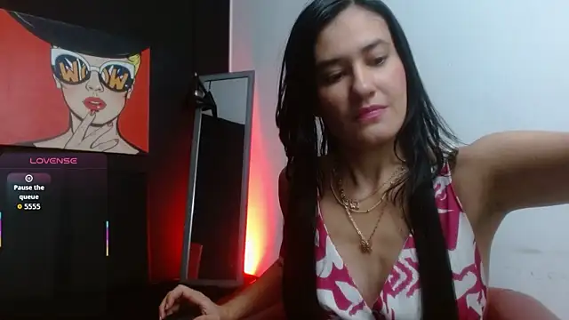 Snapshot of Victoria_1126 chatting on February 25, 7:45 pm Victoria 1126 online show from February 25, 7:45 pm