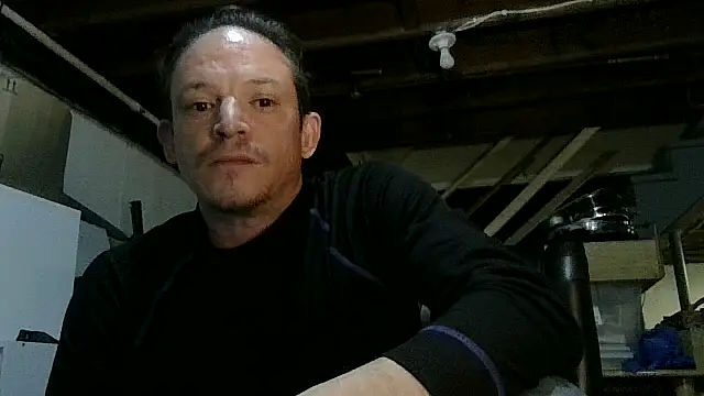 Snapshot of ShadowLove85 chatting on February 11, 7:57 am ShadowLove85 online show from February 11, 7:57 am