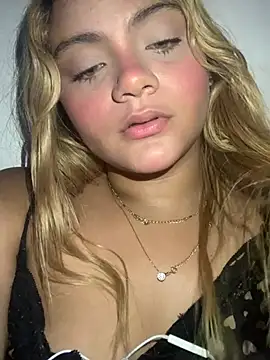 ayla0881 online show from February 15, 10:50 pm