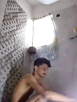 Snapshot of kalliJ chatting on February 13, 5:14 am kalliJ online show from February 13, 5:14 am