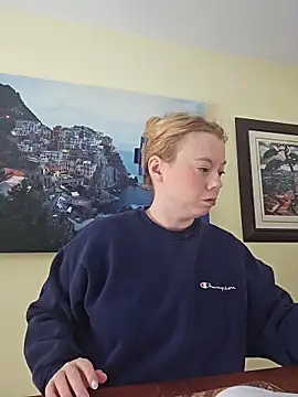 ShySweetheart online show from February 19, 5:20 pm