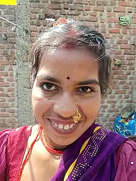 Snapshot of Anjli_hote chatting on February 13, 6:42 am Anjli hote online show from February 13, 6:42 am