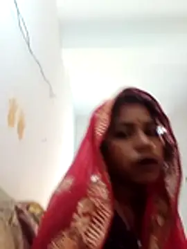 Snapshot of Anjli_hote chatting on February 25, 11:31 am Anjli hote online show from February 25, 11:31 am