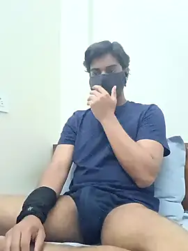 notanerd22 online show from April 18, 7:40 pm