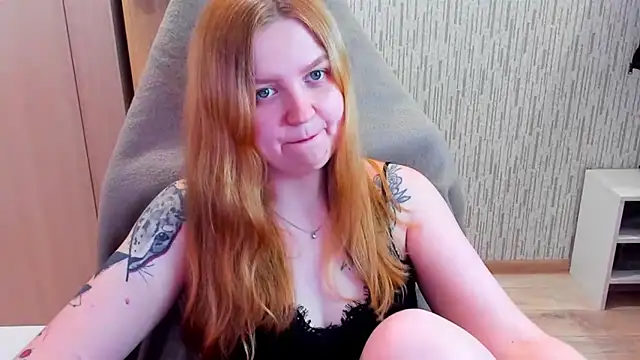 Snapshot of AnitaXVine chatting on May 17, 7:54 pm AnitaXVine online show from May 17, 7:54 pm