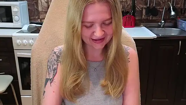 Snapshot of AnitaXVine chatting on June 25, 7:40 pm AnitaXVine online show from June 25, 7:40 pm