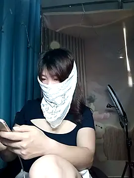 Girl-crazy1 online show from April 11, 5:34 am