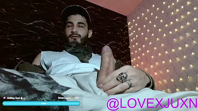 LovexJuxn8 online show from April 16, 10:23 pm