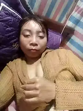 Snapshot of cute-shine chatting on March 2, 2:36 am cute-shine online show from March 2, 2:36 am