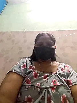 Snapshot of Joyti_07 chatting on February 27, 4:29 pm Joyti 07 online show from February 27, 4:29 pm