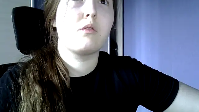 Snapshot of LixuryBaby chatting on February 20, 10:27 am LixuryBaby online show from February 20, 10:27 am