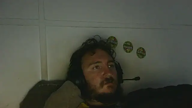 Snapshot of pbilip7787 chatting on February 26, 9:36 pm pbilip7787 online show from February 26, 9:36 pm