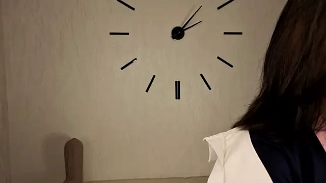 BeatrisRosel online show from March 24, 6:13 pm