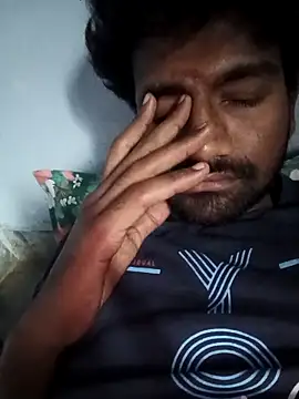 Snapshot of Tinku_1324 chatting on February 12, 3:12 am Tinku 1324 online show from February 12, 3:12 am