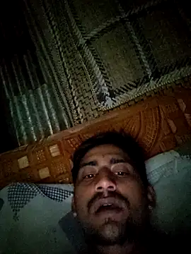 Snapshot of lermaalburu chatting on February 13, 7:15 am lermaalburu online show from February 13, 7:15 am