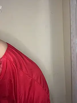 Snapshot of Larinhap chatting on March 18, 1:53 am Larinhap online show from March 18, 1:53 am