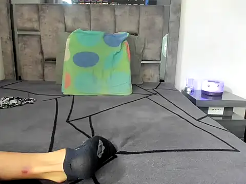 Snapshot of Master_Ruthless77 chatting on February 27, 12:49 pm Master Ruthless77 online show from February 27, 12:49 pm