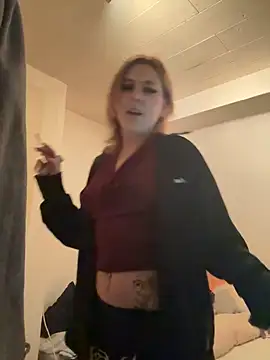 Milli-Kiss online show from April 16, 7:14 pm