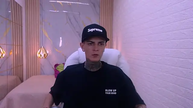 benjamin anthony online show from March 21, 3:44 am