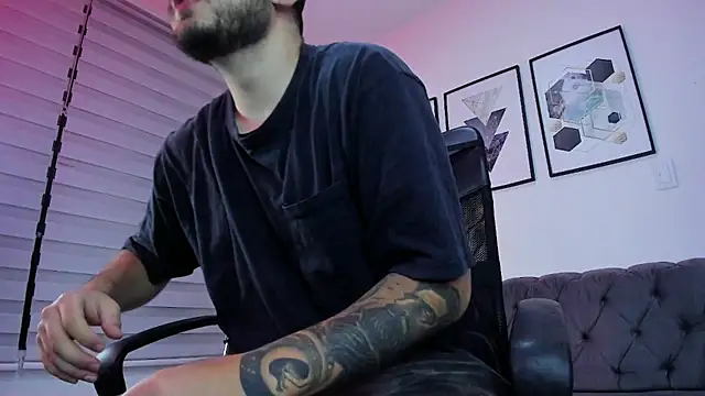 ethan grace online show from February 15, 11:52 am