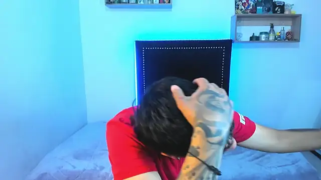 Snapshot of Jhony_rayder chatting on February 28, 1:28 am Jhony rayder online show from February 28, 1:28 am