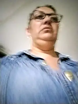  Saraqueen online show from March 26, 2:17 am