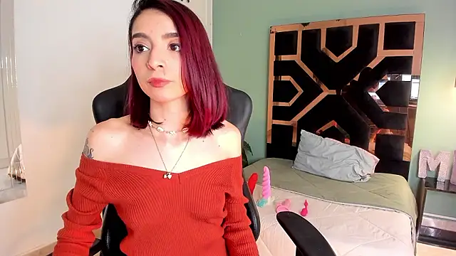 Snapshot of Justmia69 chatting on February 28, 2:12 am Justmia69 online show from February 28, 2:12 am